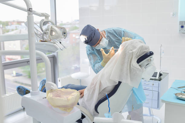 Dentist for Dental Trauma in OR